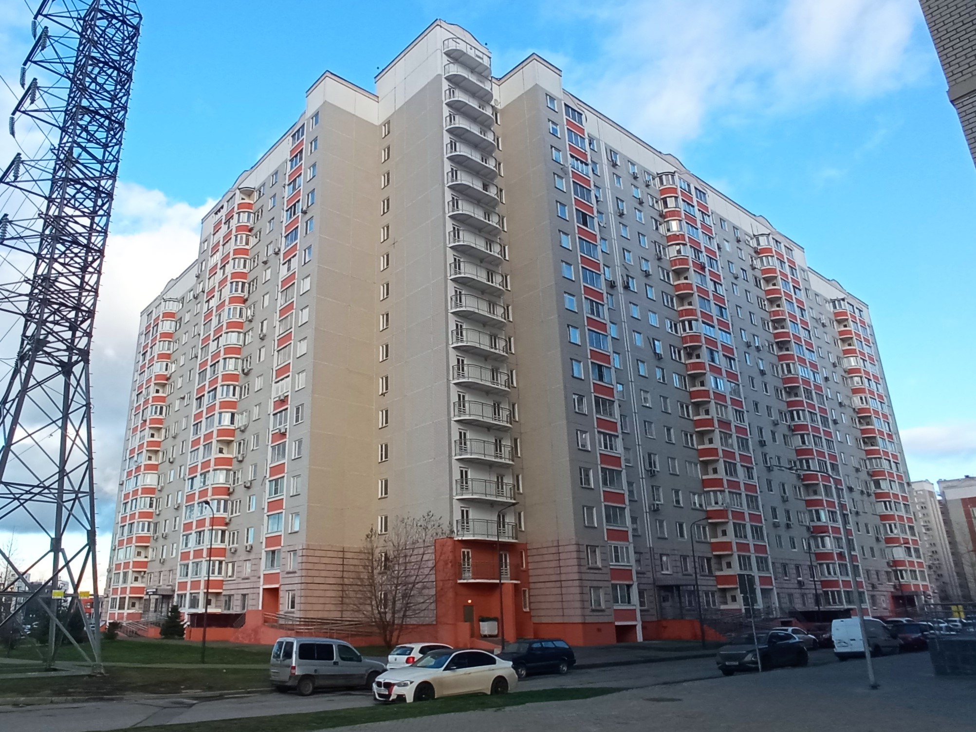 ГП16982699.Квартира.Общий фасад здания_2.jpg