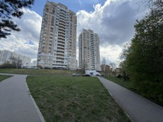 ГП16984501.Машино-место.Общий фасад здания.jpg