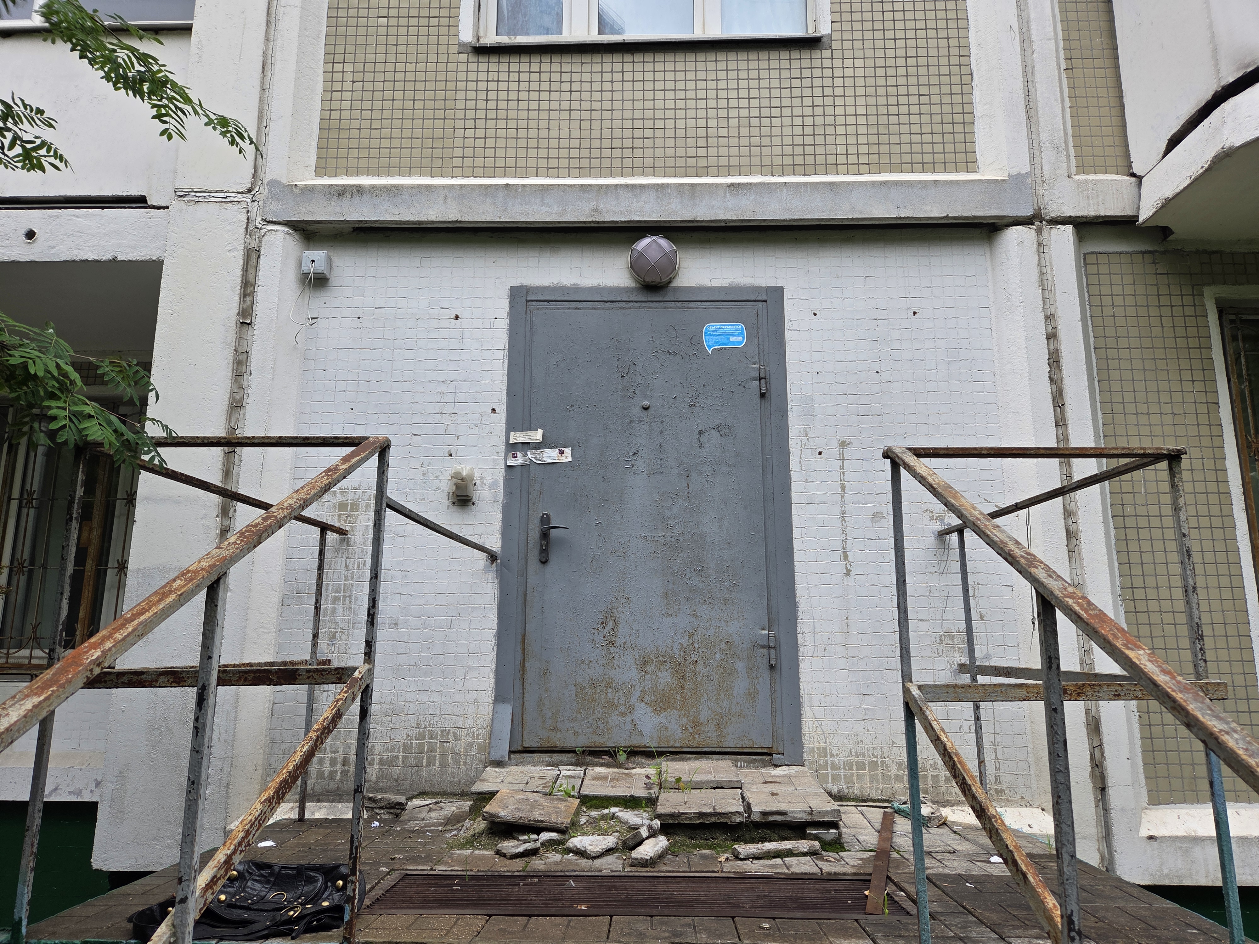 ГП16998383.Нежилое помещение.Входная группа объекта.jpg