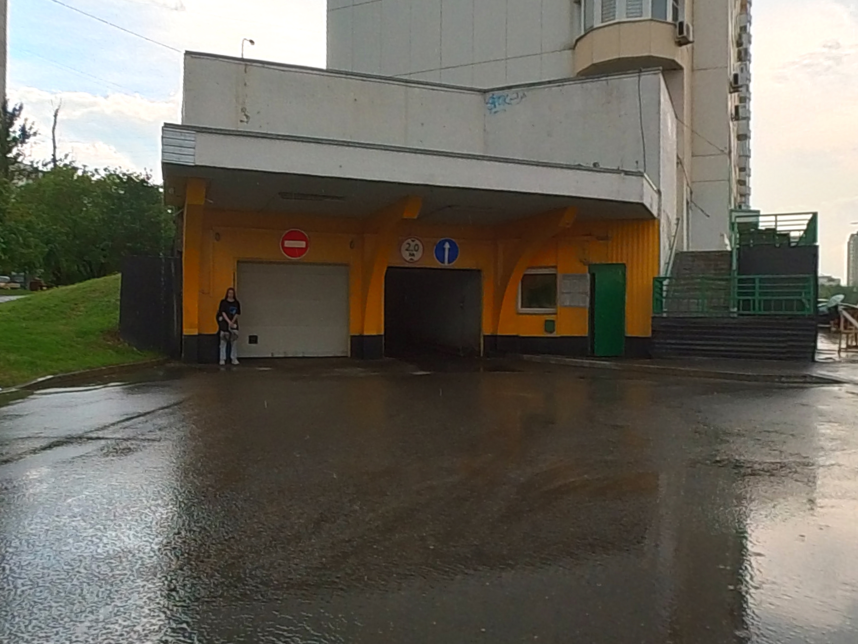 ГП16950672.Нежилое помещение.Входная группа объекта.jpg