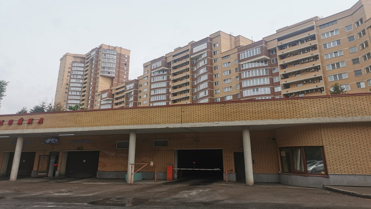 ГП16931523.Машино-место.Общий фасад здания.jpg