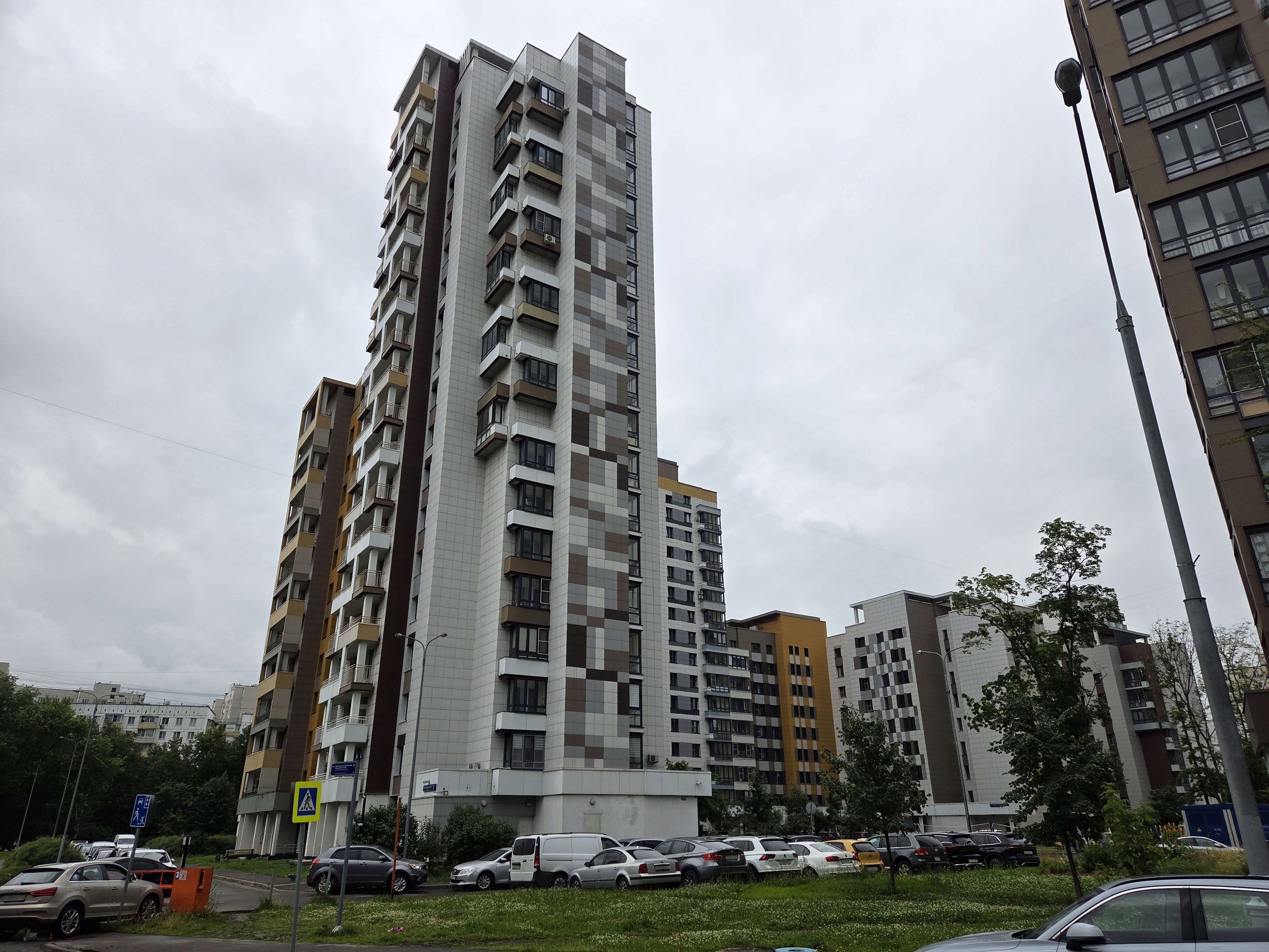 ГП16999334.Нежилое помещение.Общий фасад здания_2.jpg