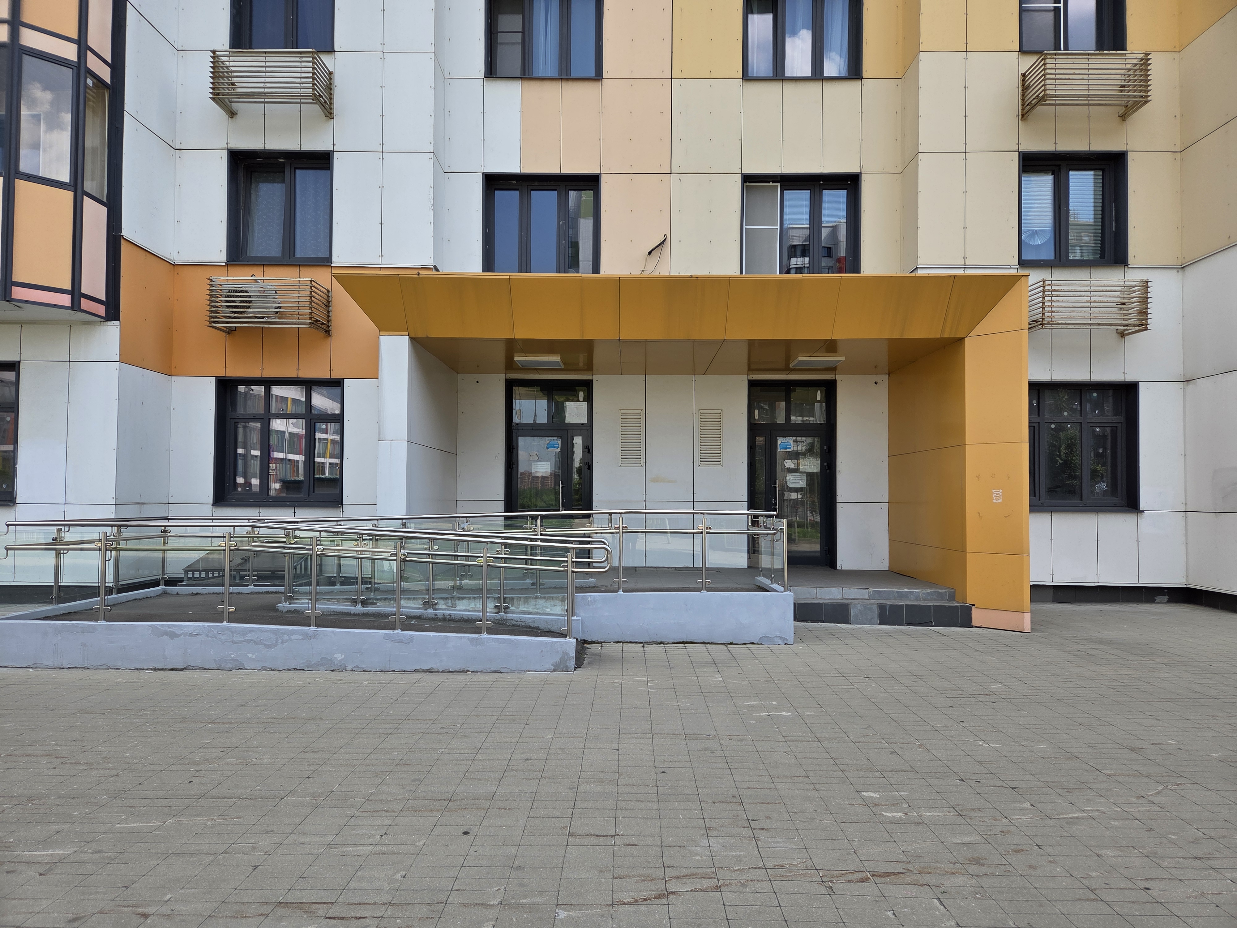 ГП16999229.Нежилое помещение.Входная группа объекта_3.jpg