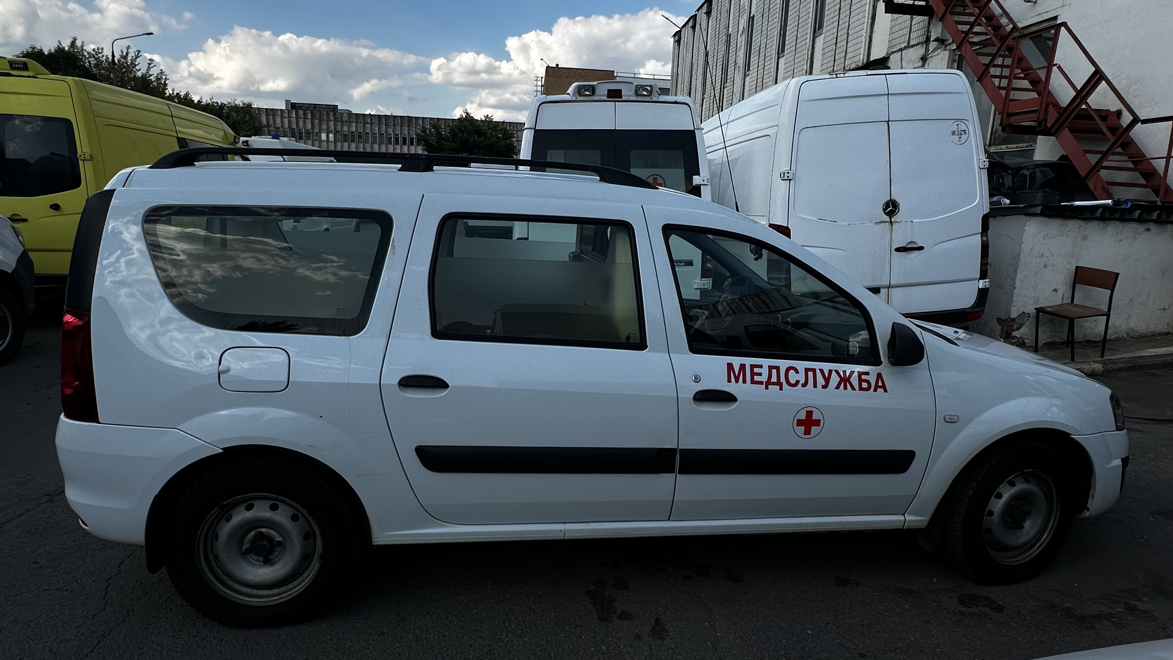 ГП16999762.Транспортное средство.Общий вид транспорта с правого бока (прямой ракурс).jpeg