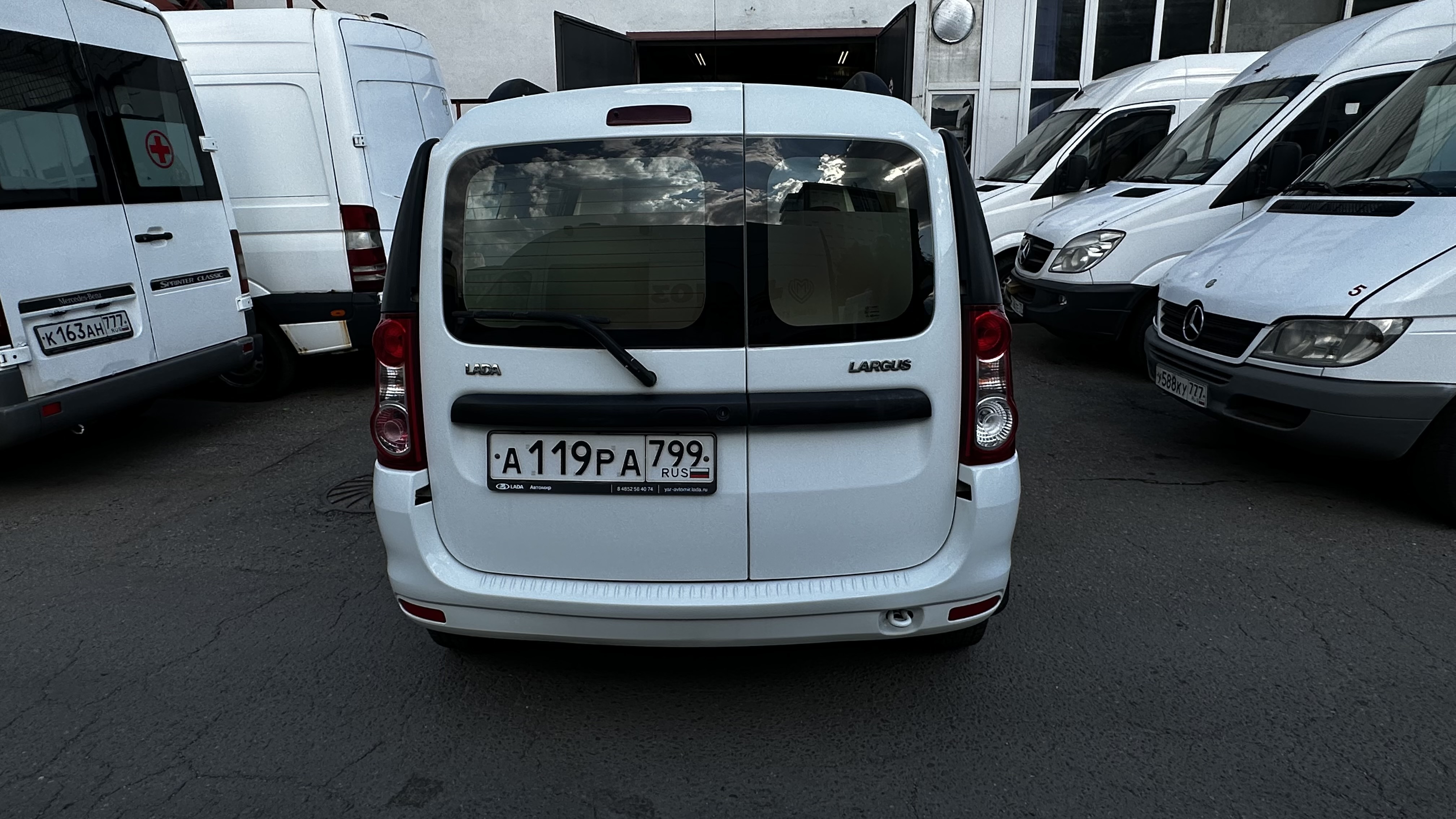 ГП16999762.Транспортное средство.Общий вид транспорта сзади (прямой ракурс).jpeg