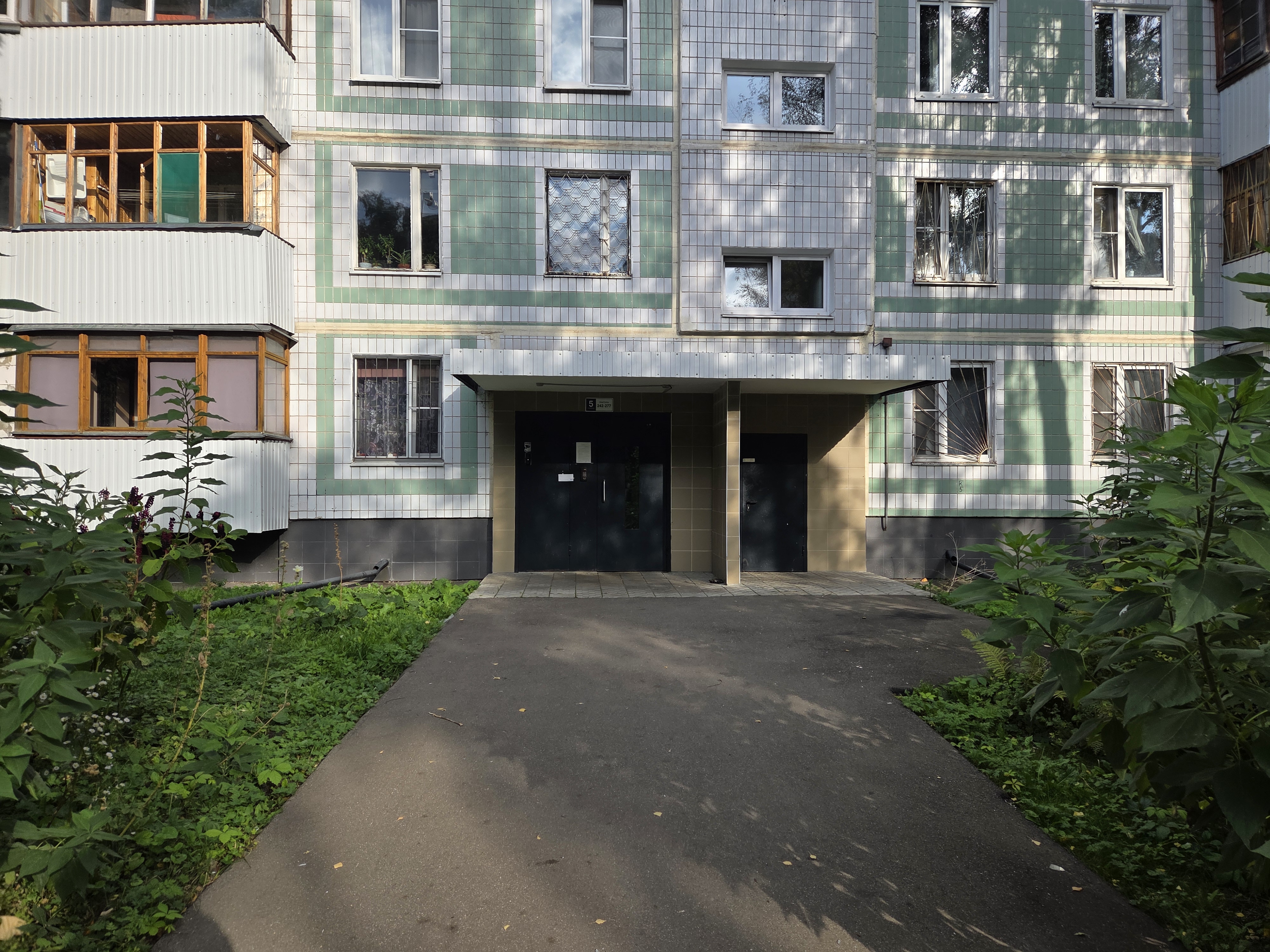 ГП17006857.Квартира.Входная группа объекта.jpg
