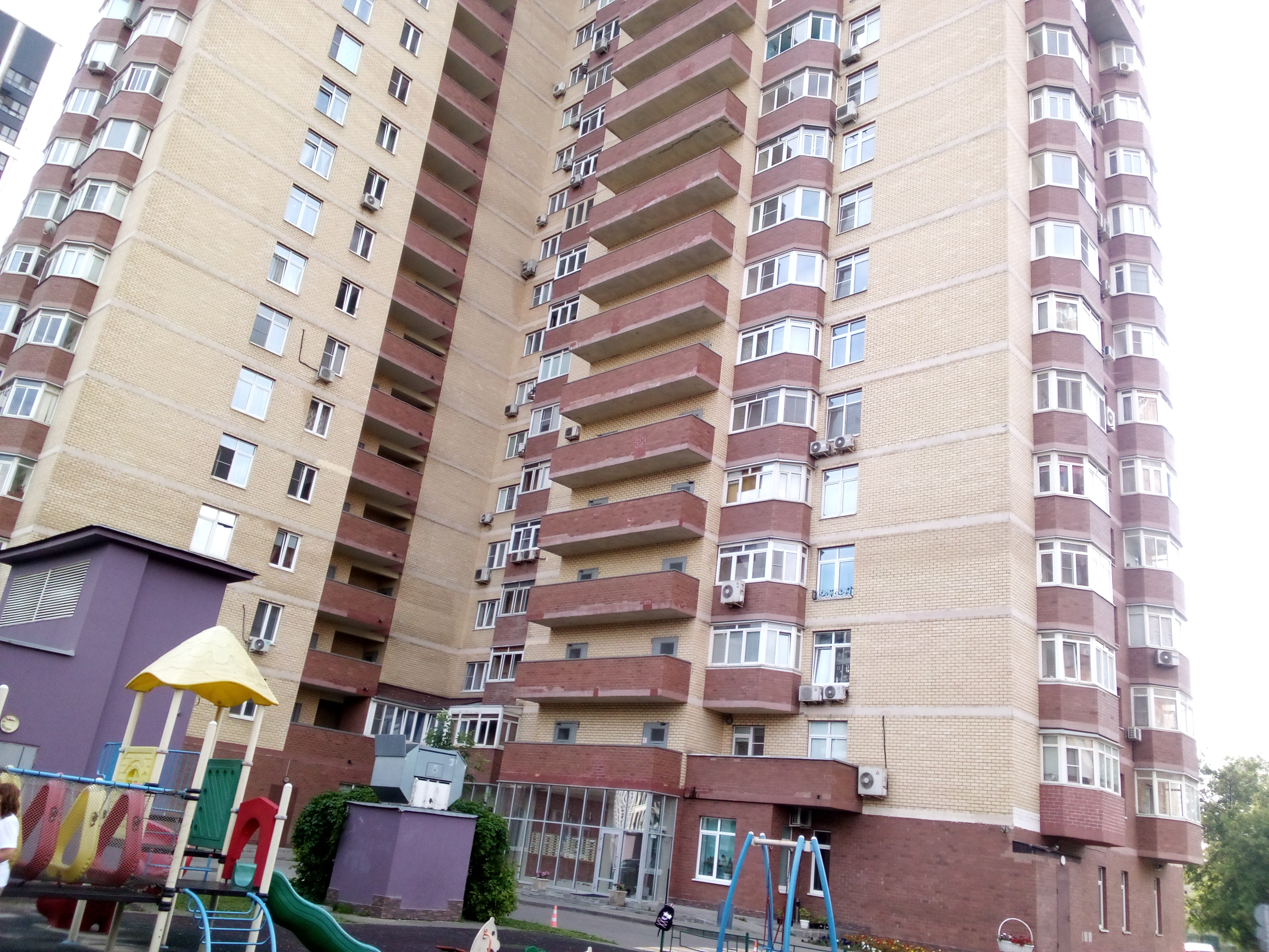 ГП16951264.Нежилое помещение.Общий фасад здания_2.jpg