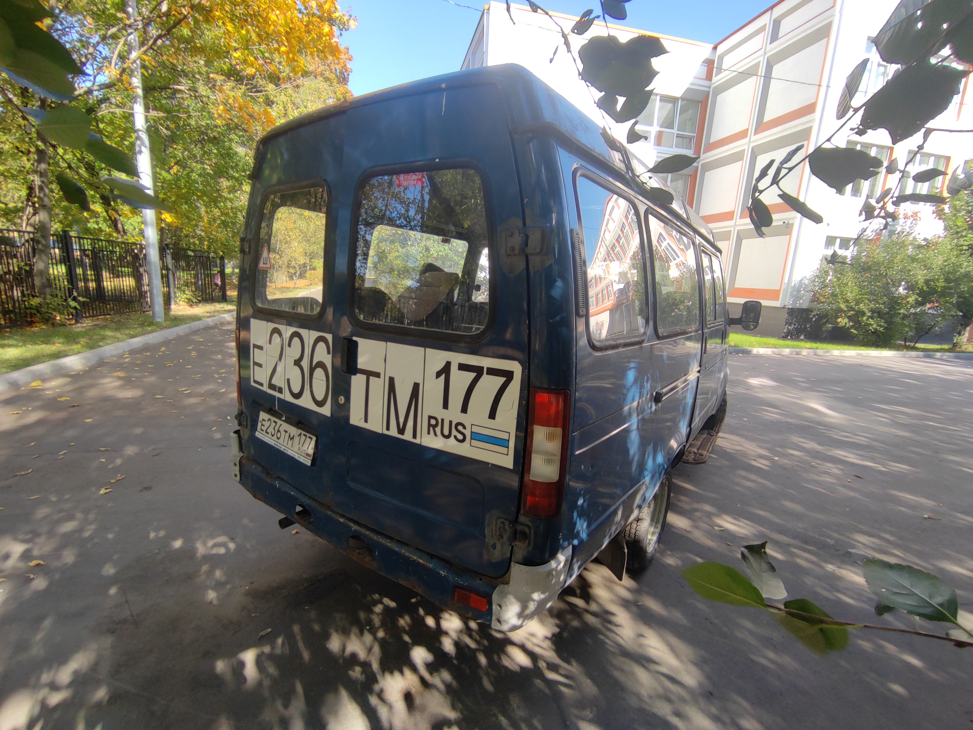 ГП17007861.Транспортное средство.Общий вид транспорта с правого бока (угловой ракурс сзади).jpg