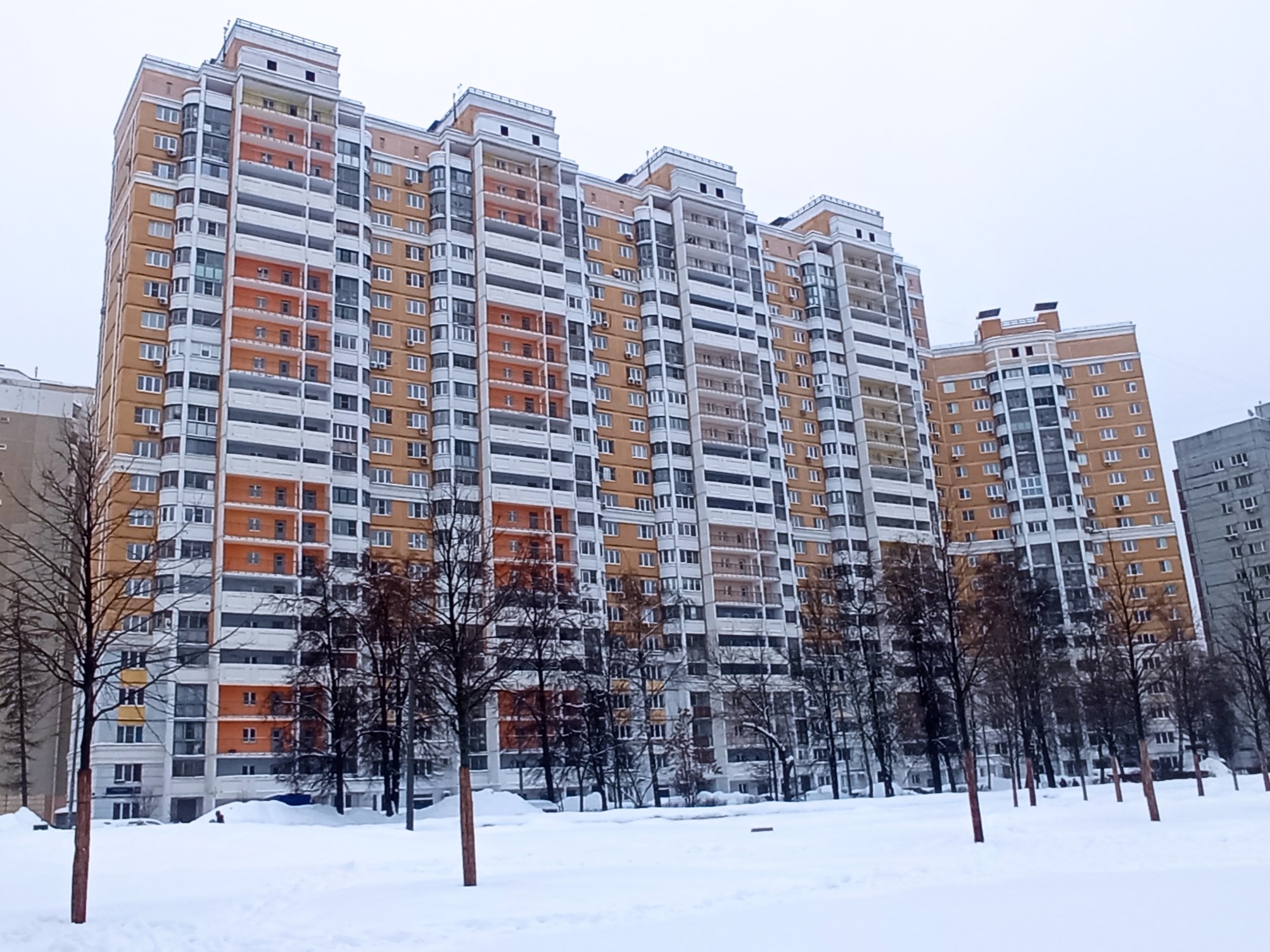ГП16884069.Нежилое помещение.Общий фасад здания_3.jpg