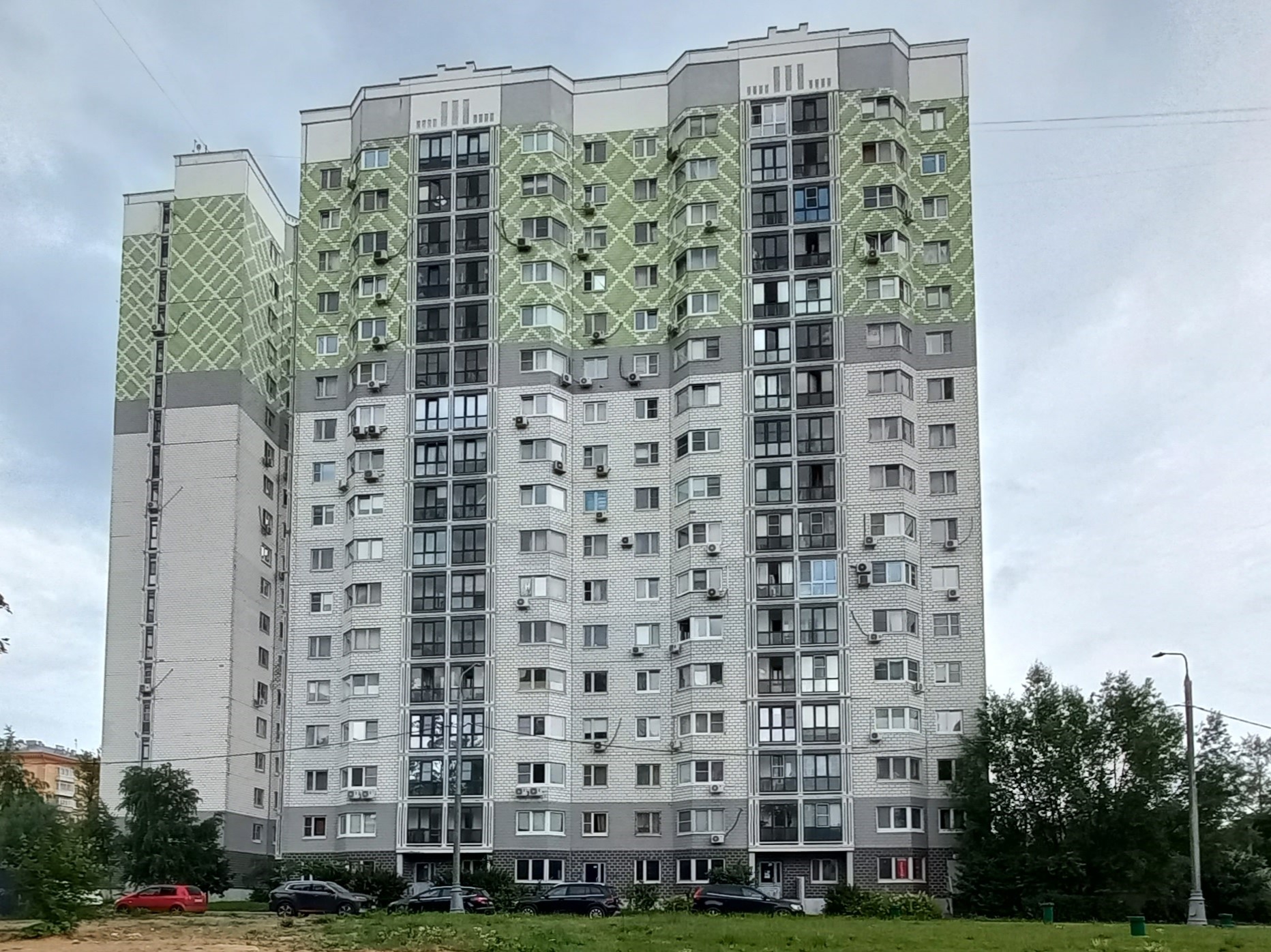 ГП16999903.Нежилое помещение.Общий фасад здания_2.jpg