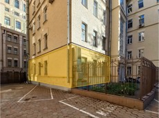 ГП17006119.Квартира.Фасад здания с выделенными окнами реализуемого объекта.jpg