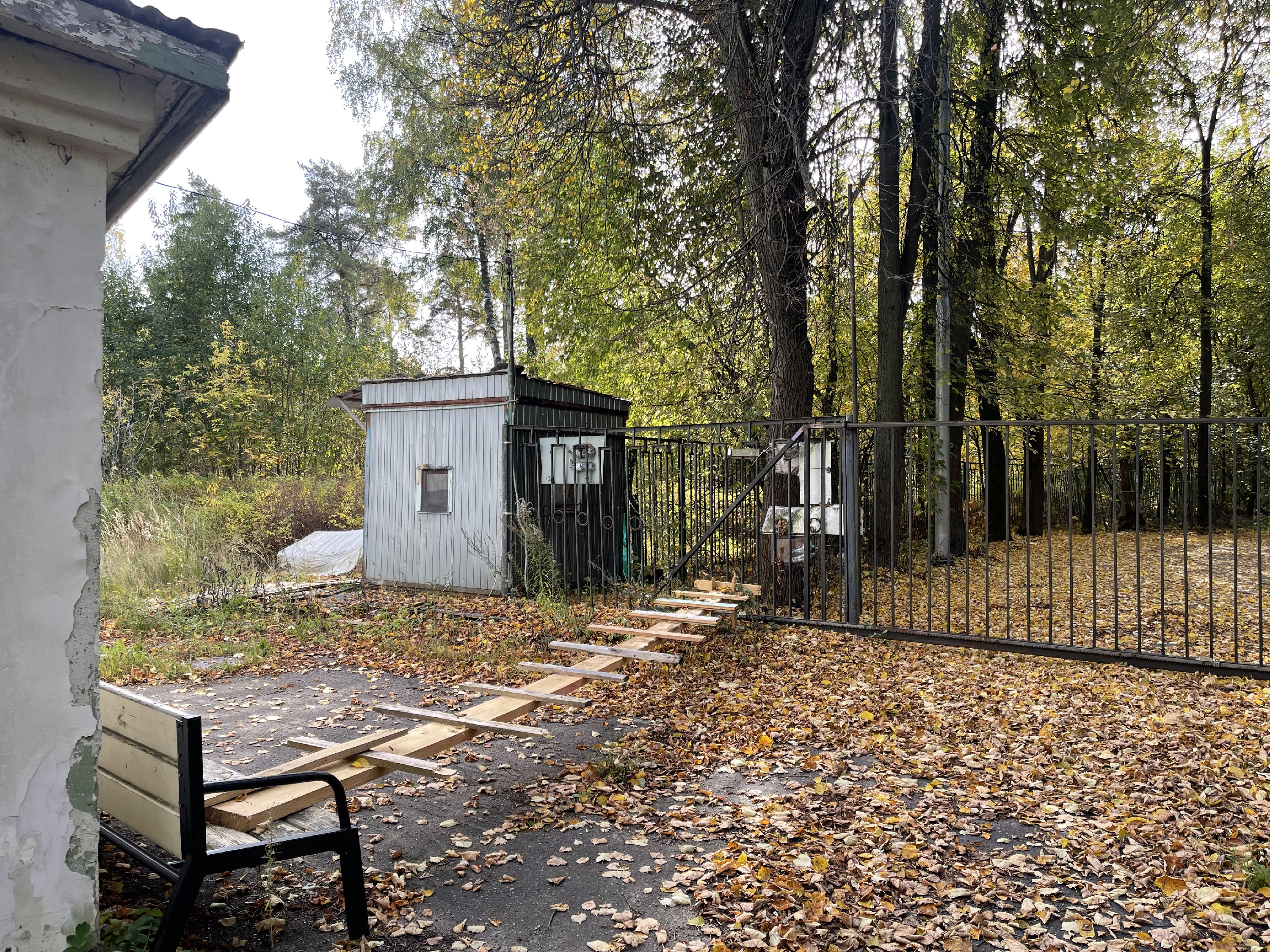 ГП17007781.Здание+земельный участок.Входная группа объекта.jpg