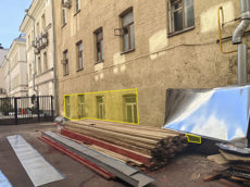 ГП16992357.Нежилое помещение.Фасад здания с выделенными окнами реализуемого объекта_2.jpg