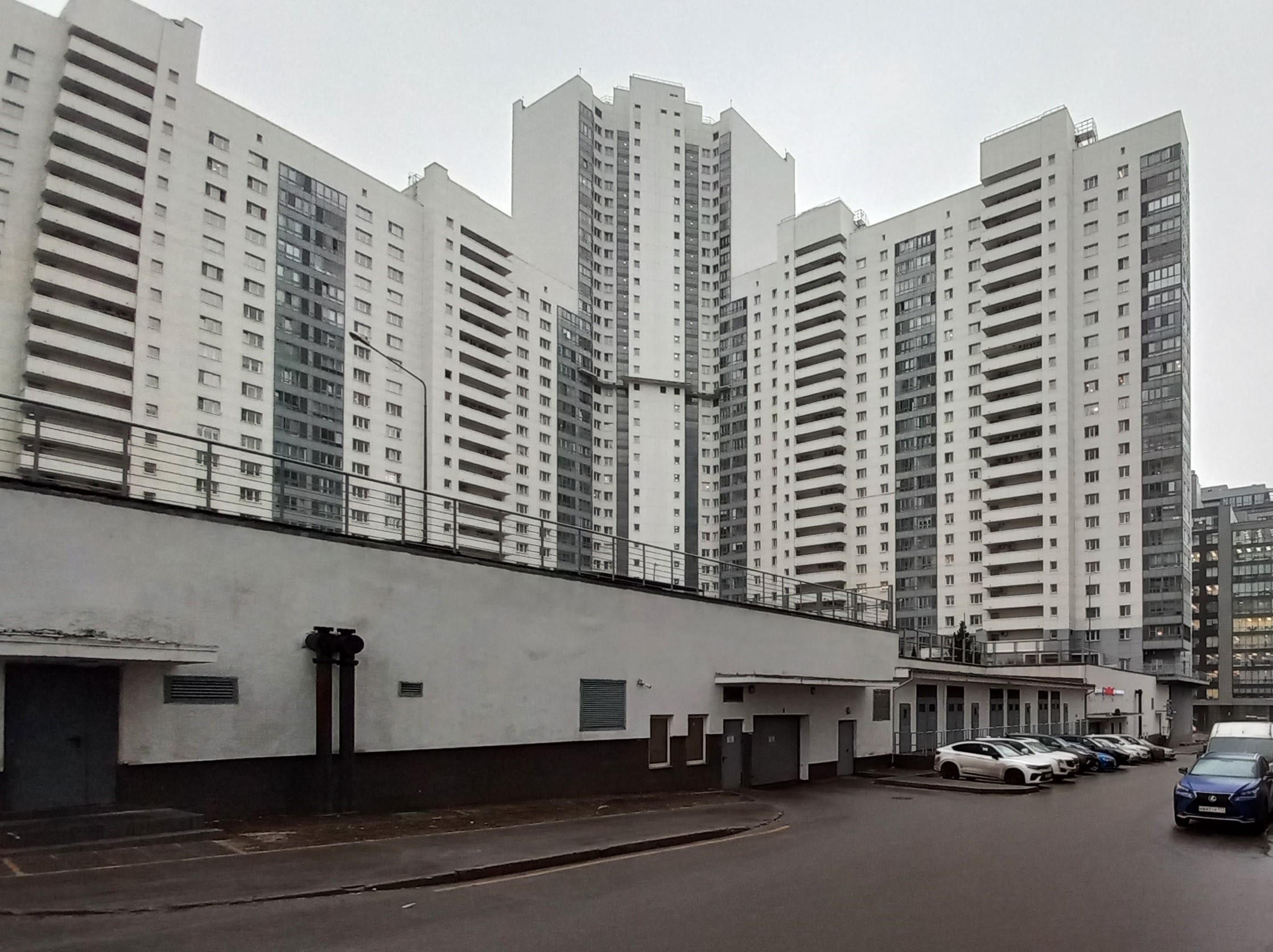 ГП16959568.Нежилое помещение.Общий фасад здания_3.jpg