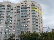 ГП16965665.Квартира.Фасад здания с выделенными окнами реализуемого объекта_2.jpg