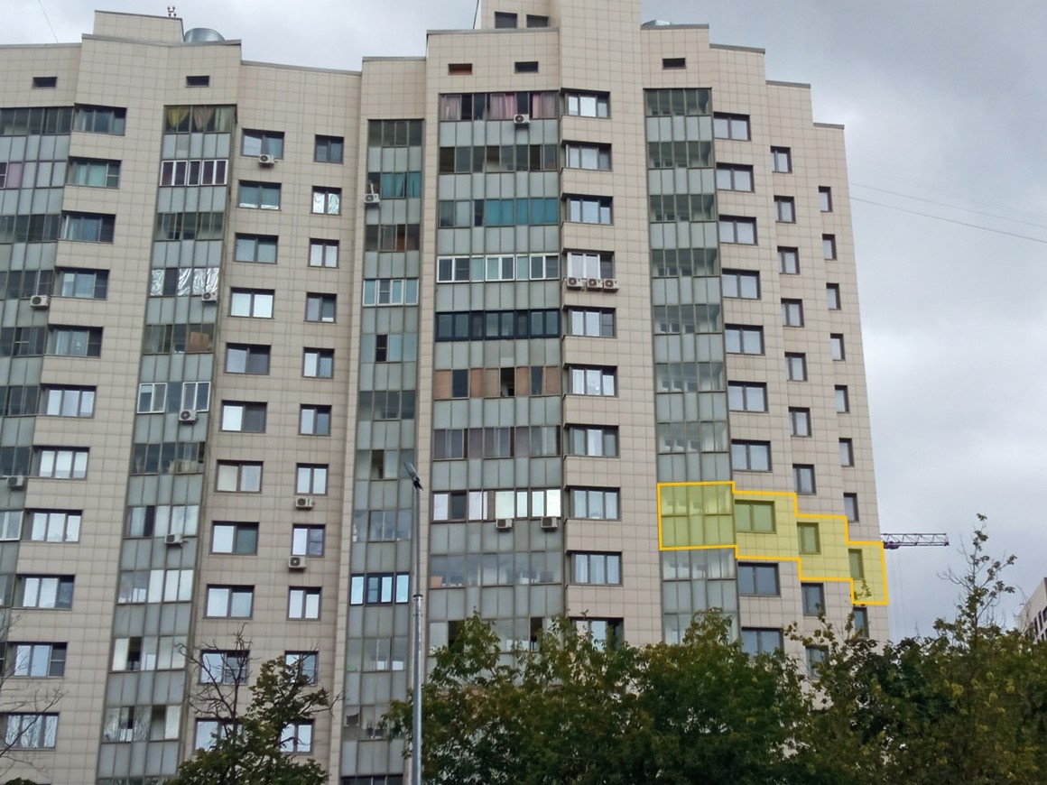 ГП16965661.Квартира.Фасад здания с выделенными окнами реализуемого объекта_2.jpg