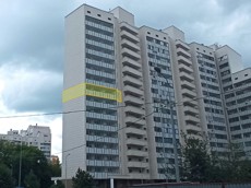 ГП16965661.Квартира.Фасад здания с выделенными окнами реализуемого объекта.jpg
