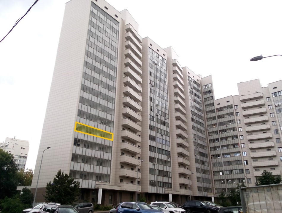 ГП16965659.Квартира.Фасад здания с выделенными окнами реализуемого объекта.jpg