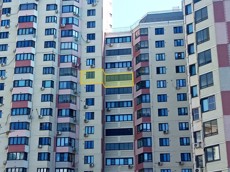 ГП16964515.Квартира.Фасад здания с выделенными окнами реализуемого объекта_2.jpg