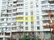 ГП16977166.Квартира.Фасад здания с выделенными окнами реализуемого объекта.jpg