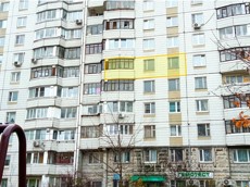 ГП16977167.Квартира.Фасад здания с выделенными окнами реализуемого объекта.jpg