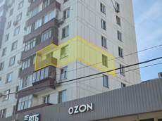 ГП17006554.Квартира.Фасад здания с выделенными окнами реализуемого объекта.png