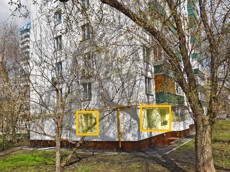 ГП17006843.Квартира.Фасад здания с выделенными окнами реализуемого объекта.jpg