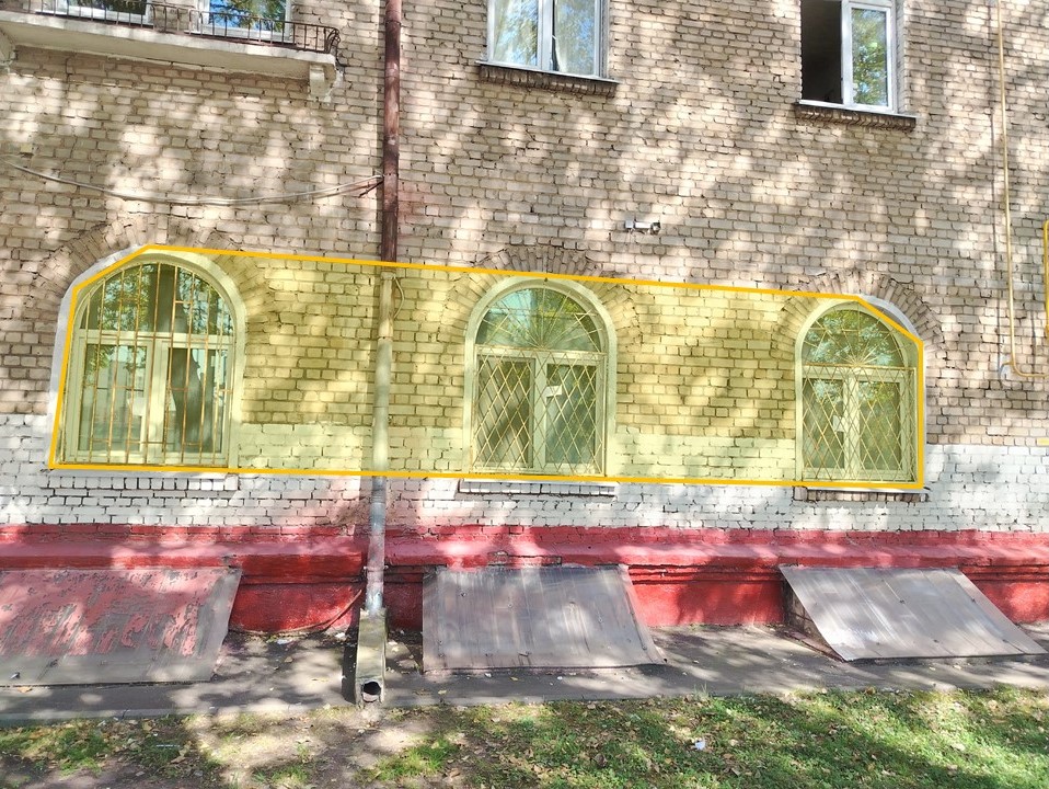 ГП17006177.Квартира.Фасад здания с выделенными окнами реализуемого объекта.jpg