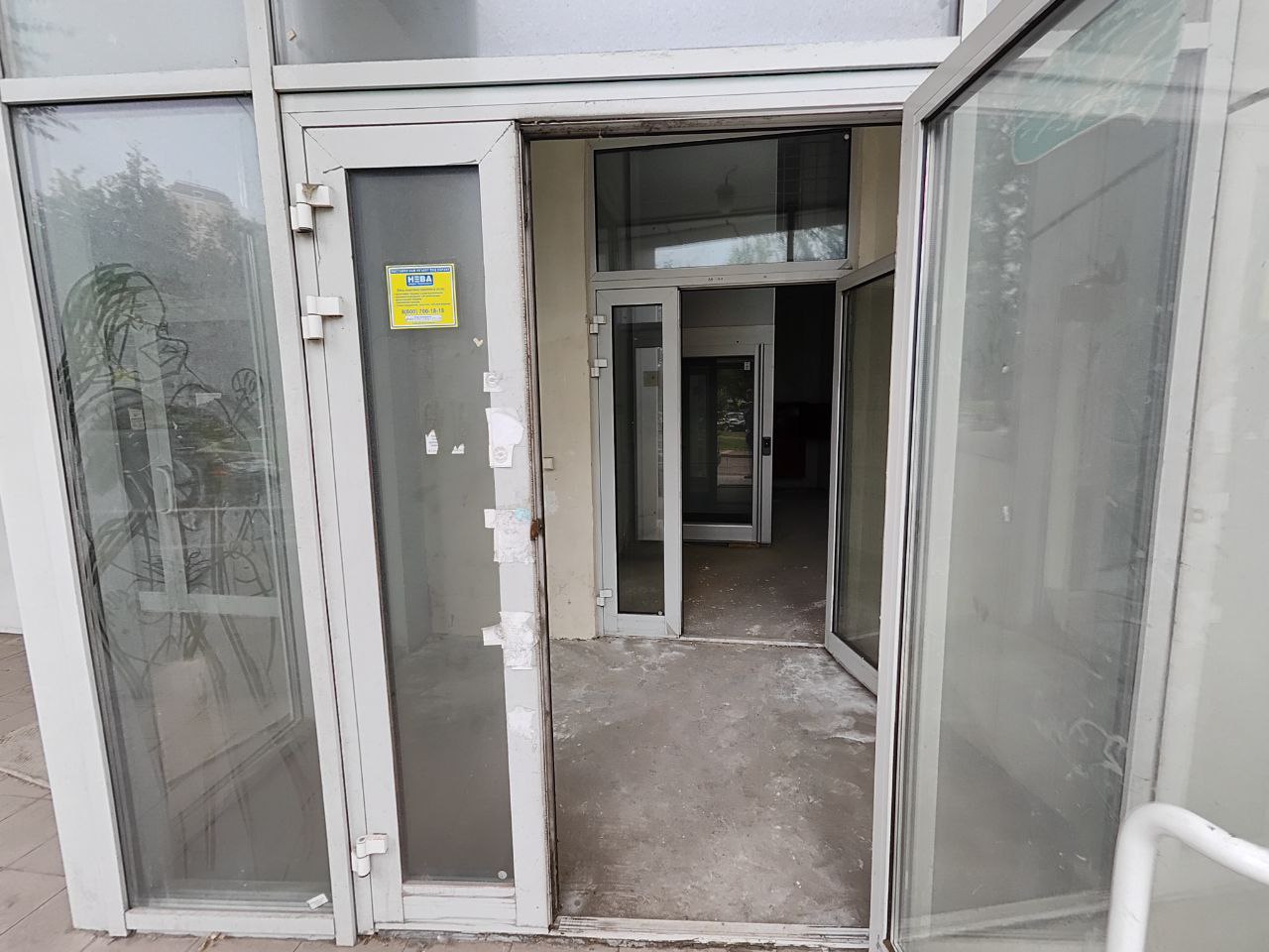 ГП16977463.Нежилое помещение.Входная группа объекта_2.jpg