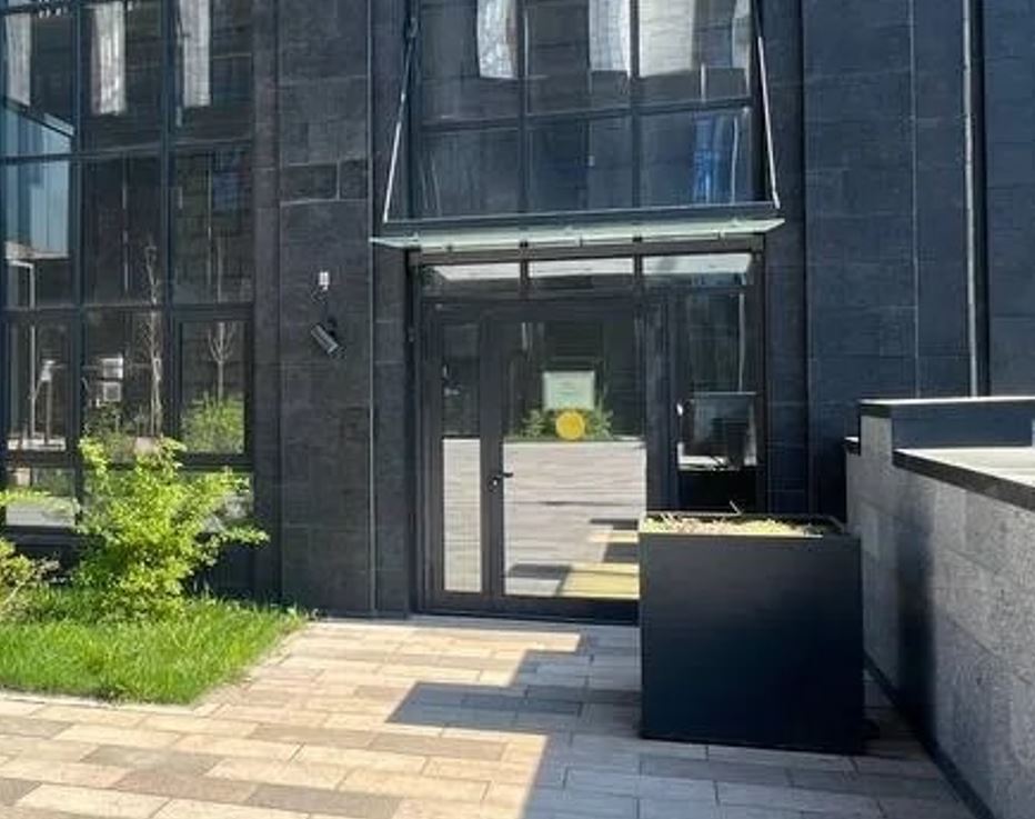 ГП16986218.Нежилое помещение.Входная группа объекта.jpg