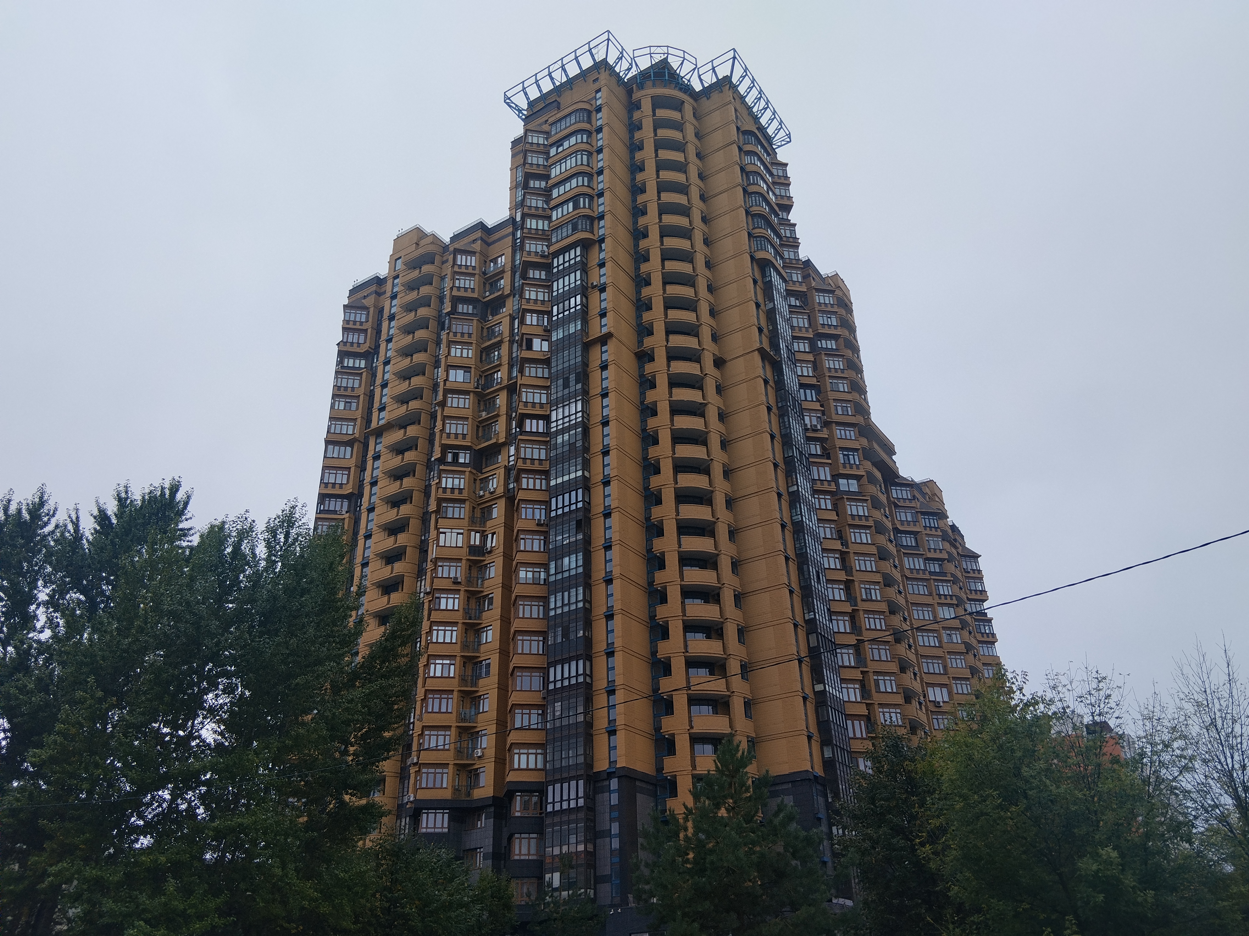 ГП17005945.Нежилое помещение.Общий фасад здания.jpg