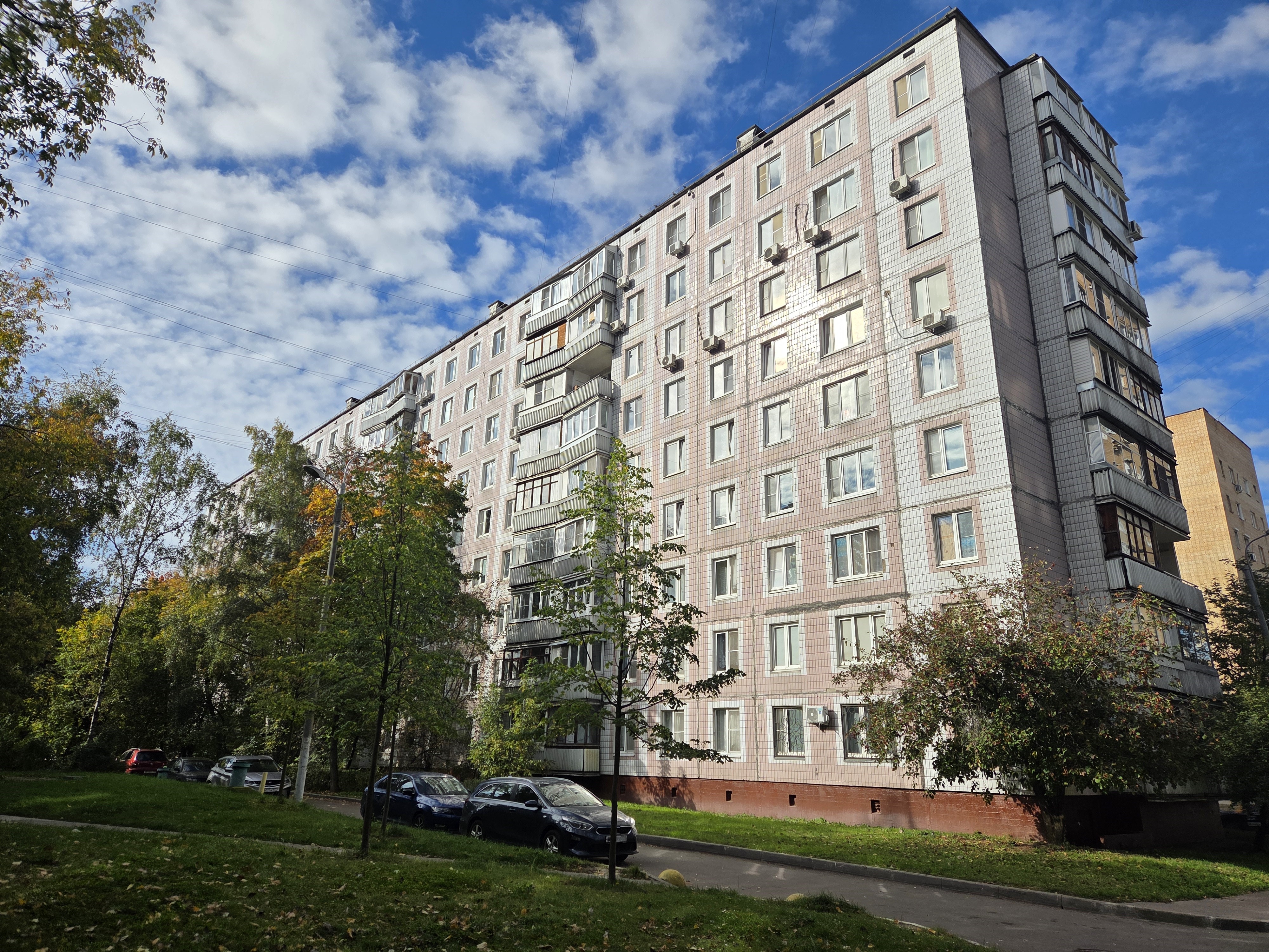 ГП17006839.Нежилое помещение.Общий фасад здания.jpg