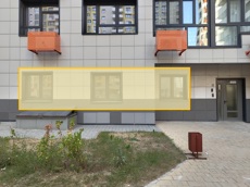 ГП16982559.Нежилое помещение.Фасад здания с выделенными окнами реализуемого объекта_2.jpg