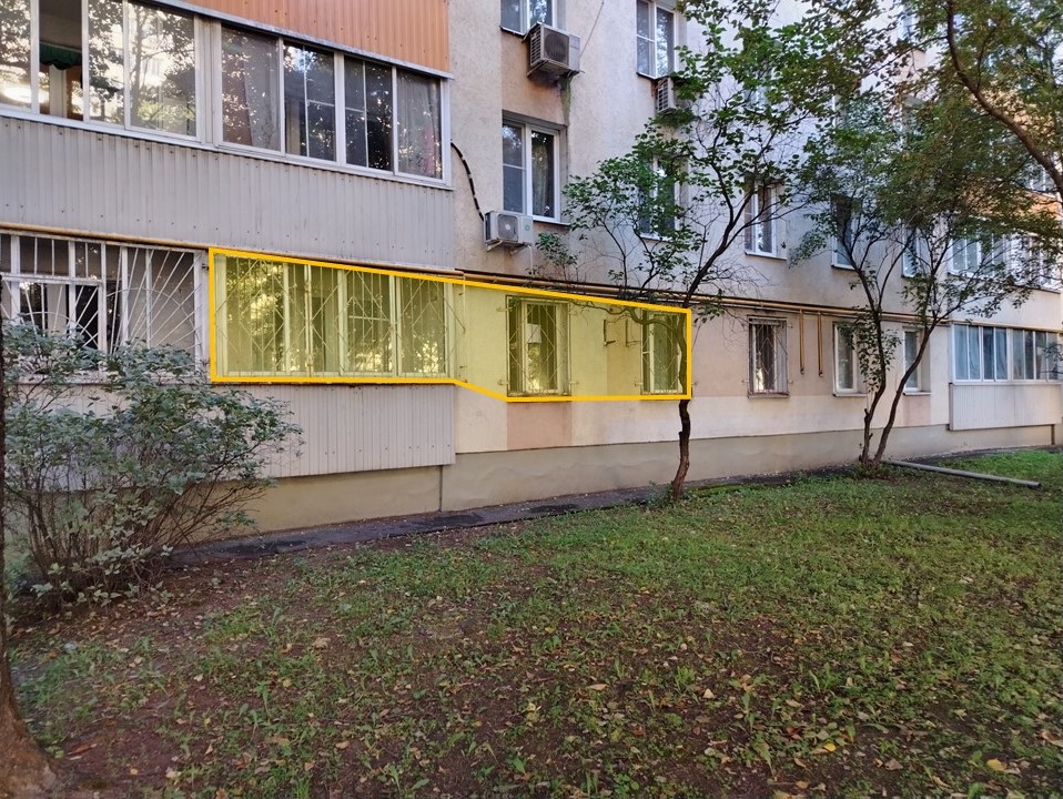 ГП17006124.Квартира.Фасад здания с выделенными окнами реализуемого объекта.jpg