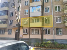 ГП17006198.Квартира.Фасад здания с выделенными окнами реализуемого объекта.jpg