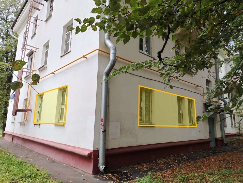 ГП17006475.Квартира.Фасад здания с выделенными окнами реализуемого объекта.jpg