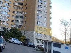 ГП16924055.Квартира.Фасад здания с выделенными окнами реализуемого объекта_2.jpg