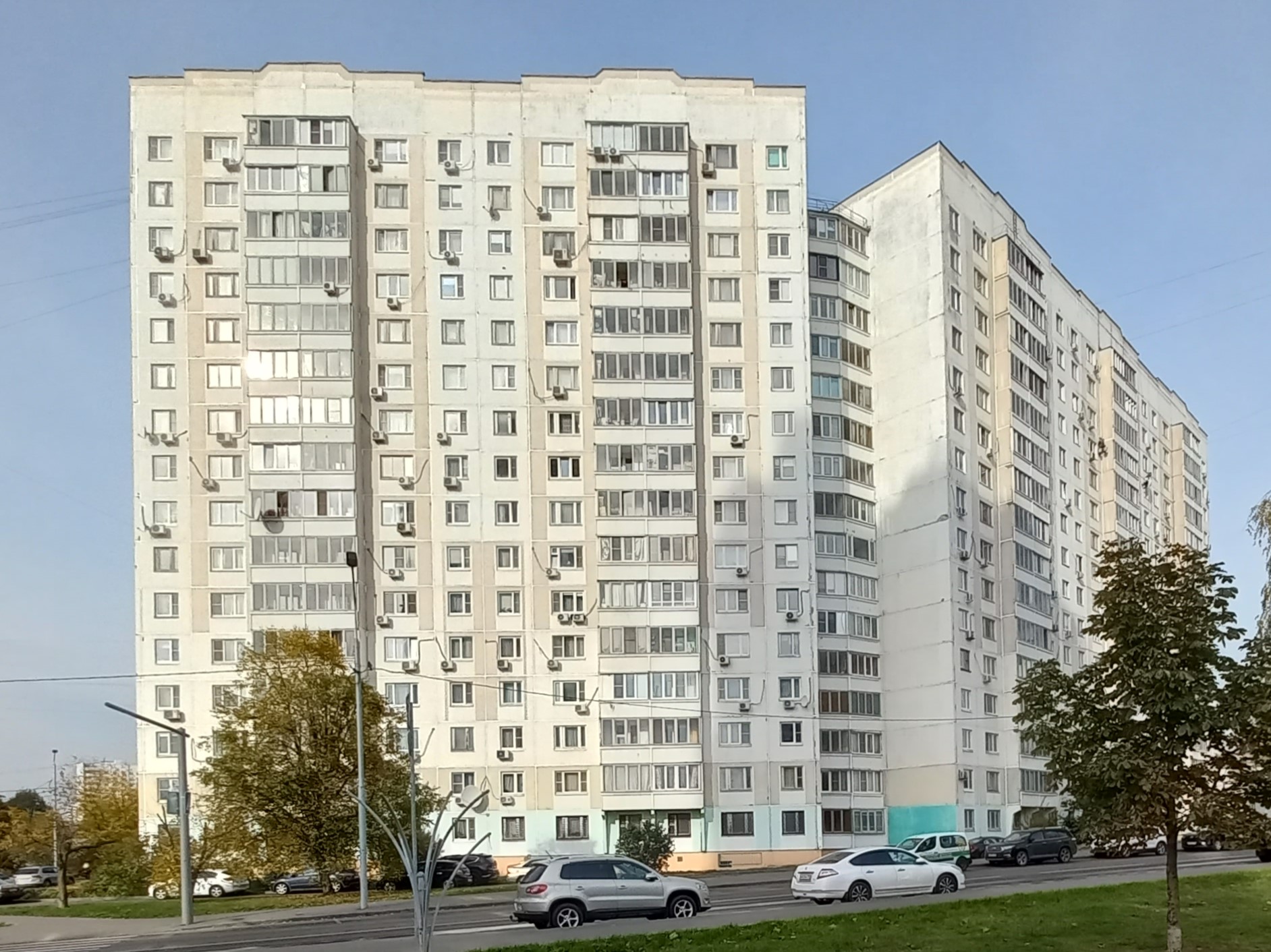 ГП17006196.Квартира.Общий фасад здания_2.jpg