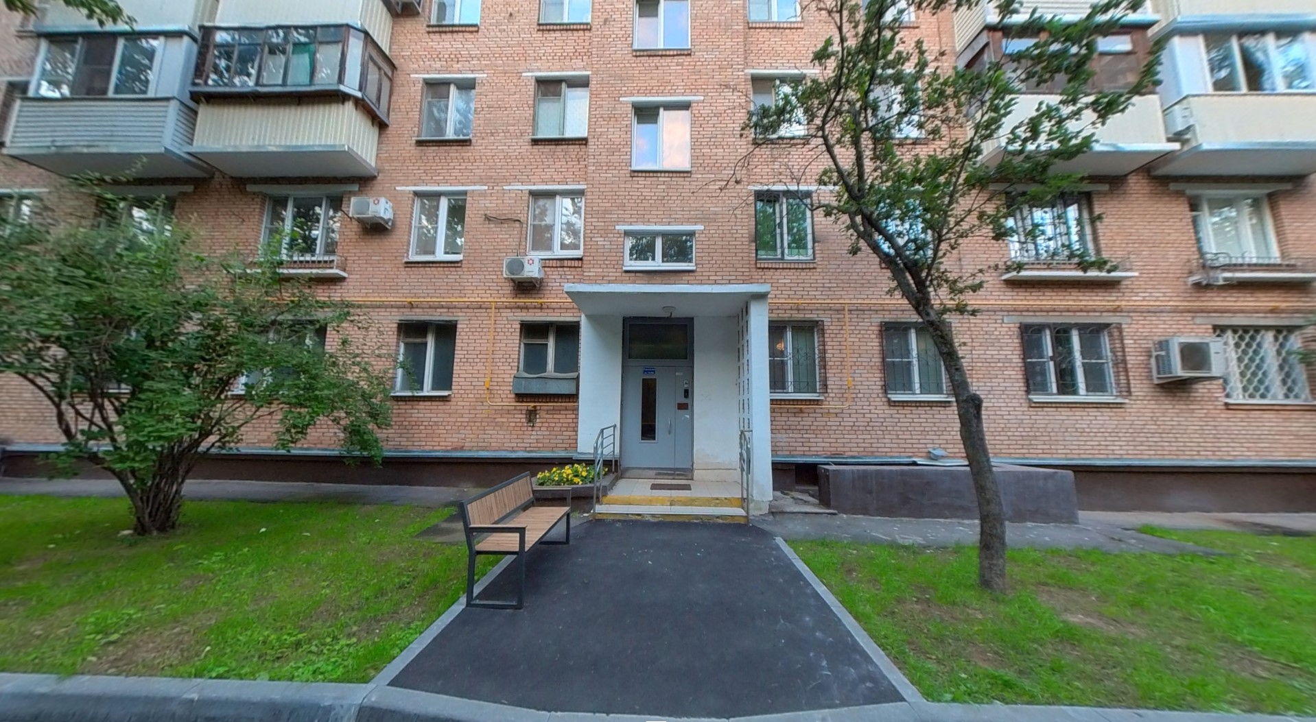 ГП17006815.Квартира.Входная группа объекта.jpg