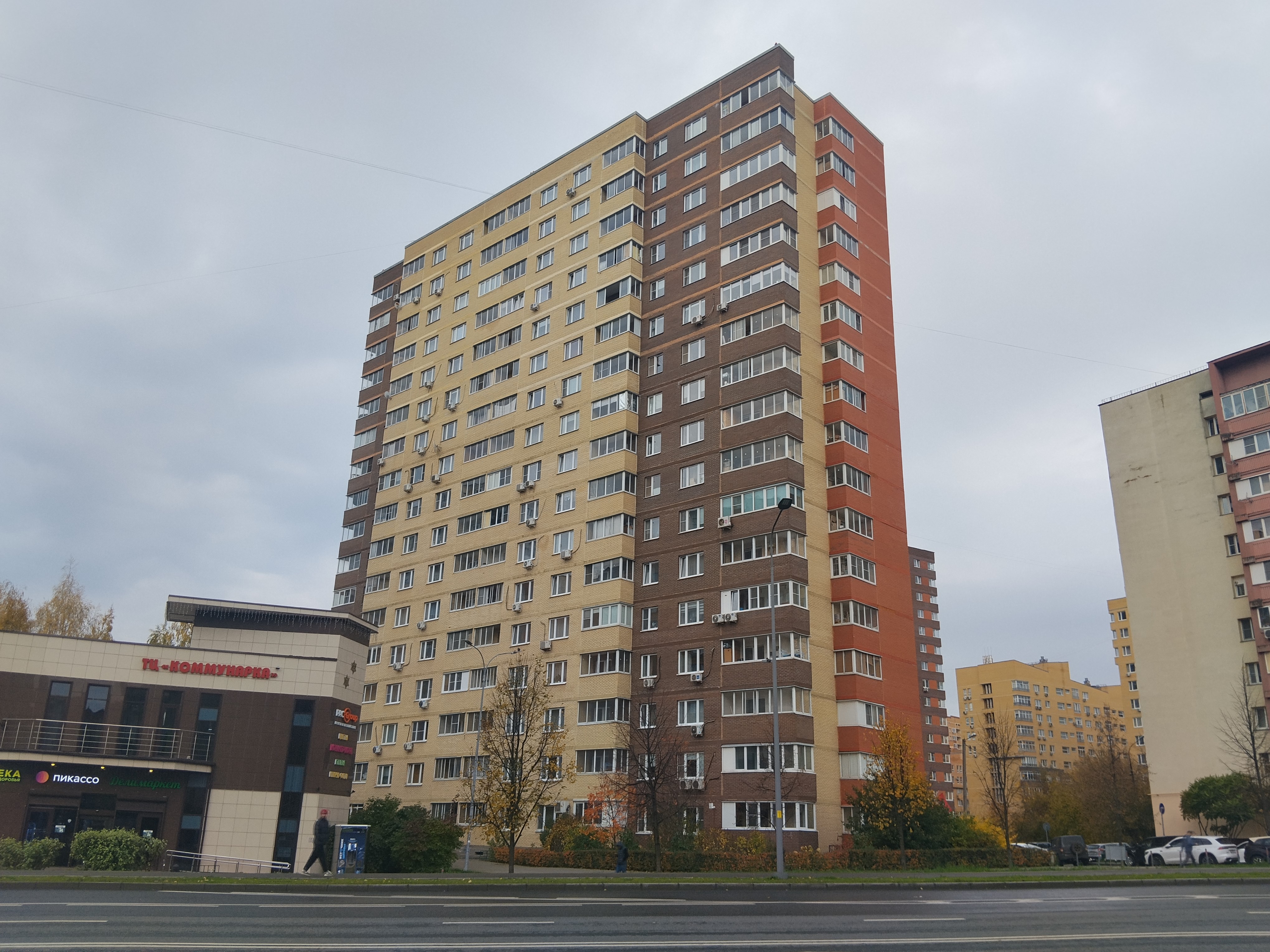 ГП17002817.Нежилое помещение.Общий фасад здания.jpg