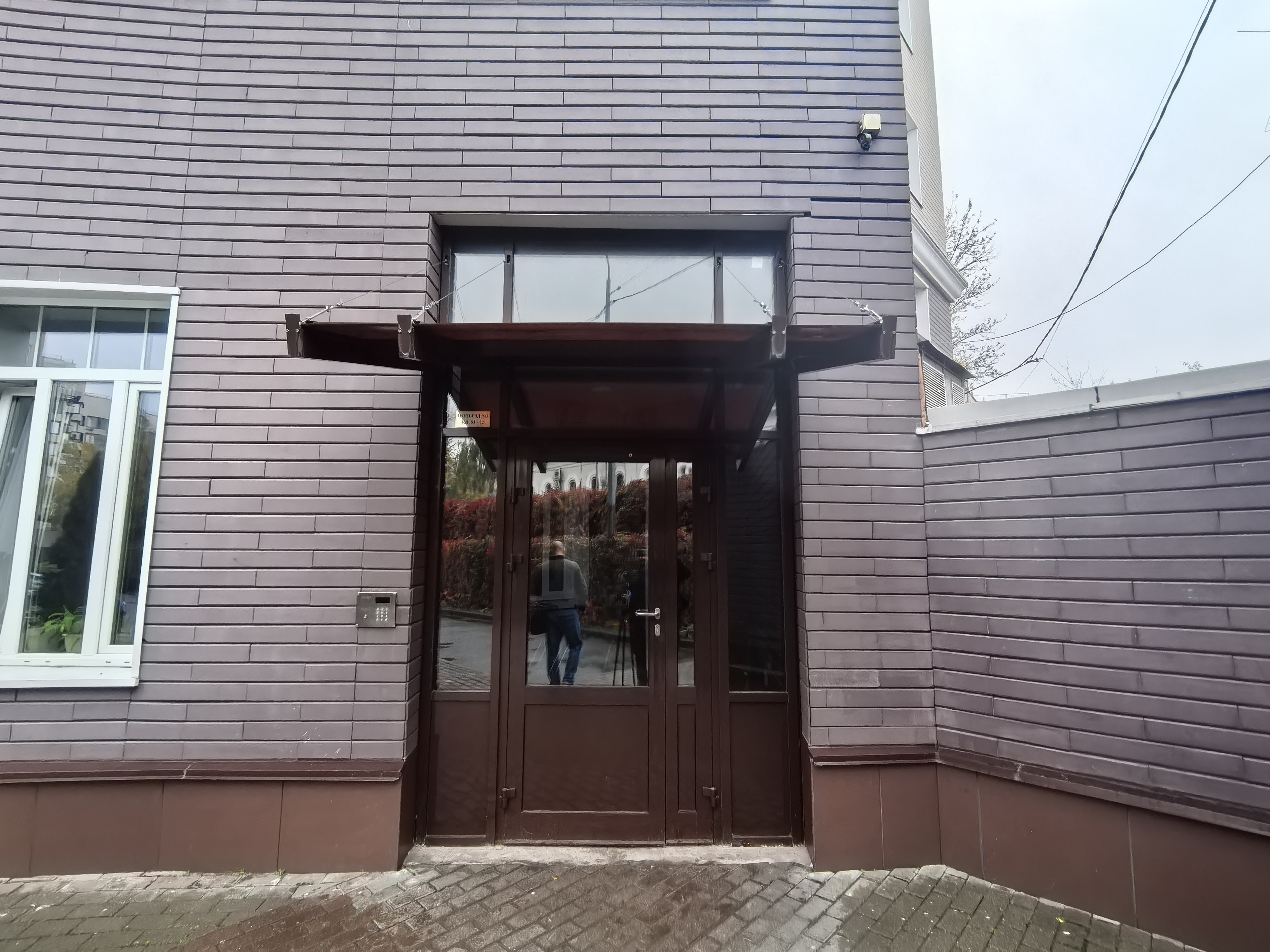 ГП17008139.Нежилое помещение.Входная группа объекта.jpg