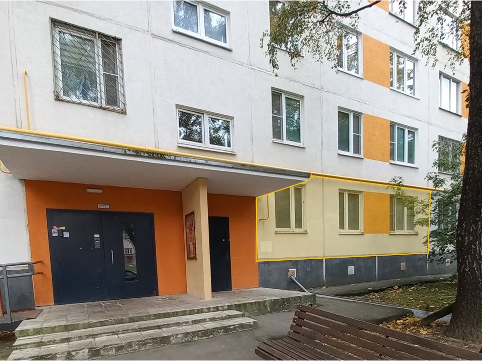 ГП17007010.Квартира.Фасад здания с выделенными окнами реализуемого объекта.jpg