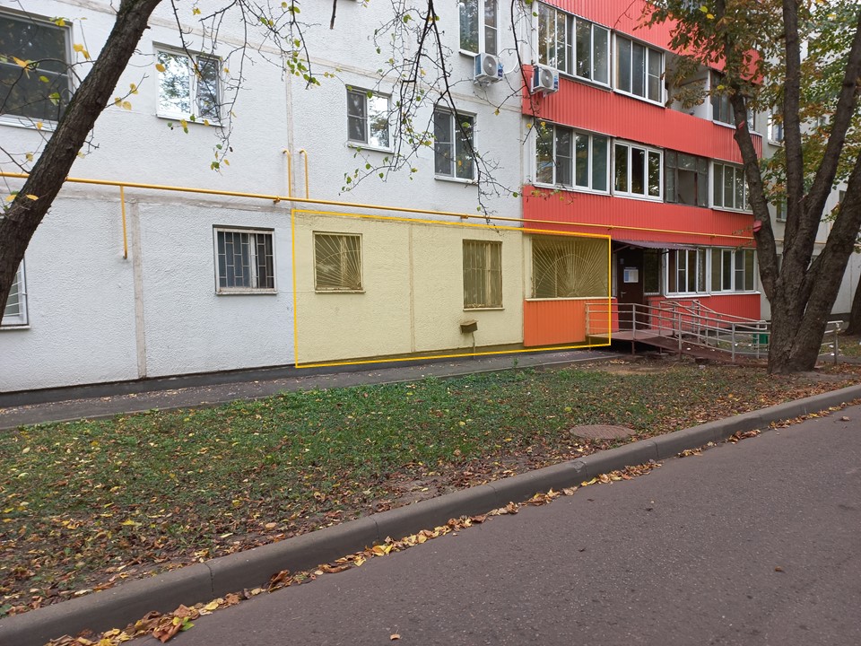 ГП17006401.Квартира.Фасад здания с выделенными окнами реализуемого объекта.jpg