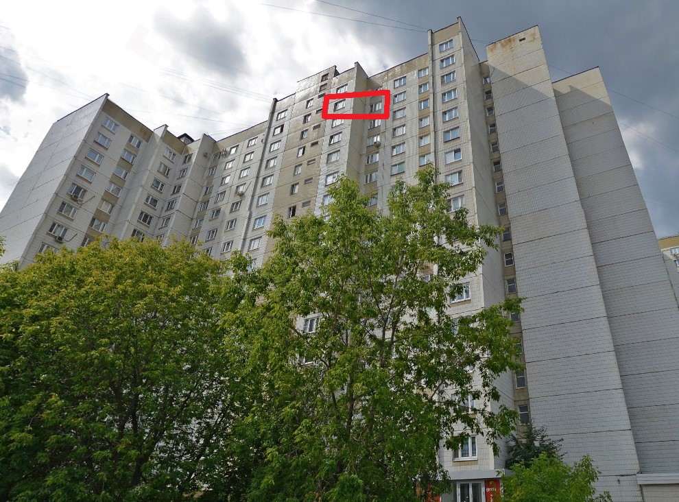 ГП17007827.Квартира.Фасад здания с выделенными окнами реализуемого объекта.jpg