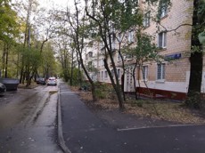 ГП17007979.Квартира.Фасад здания с выделенными окнами реализуемого объекта.jpg