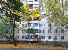ГП17007253.Квартира.Фасад здания с выделенными окнами реализуемого объекта_2.jpg