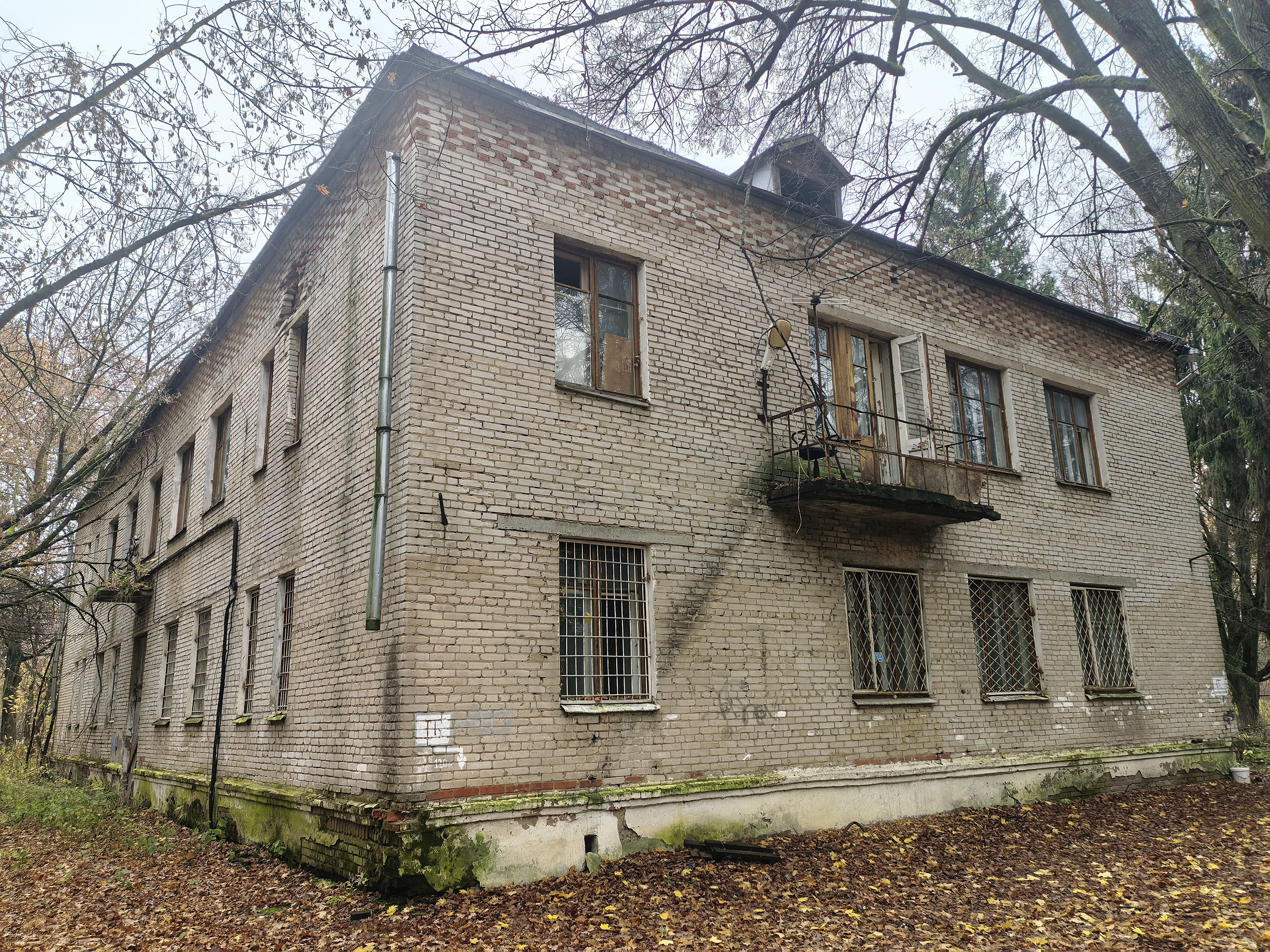 Здание на продажу + ЗУ, 804,8 м²