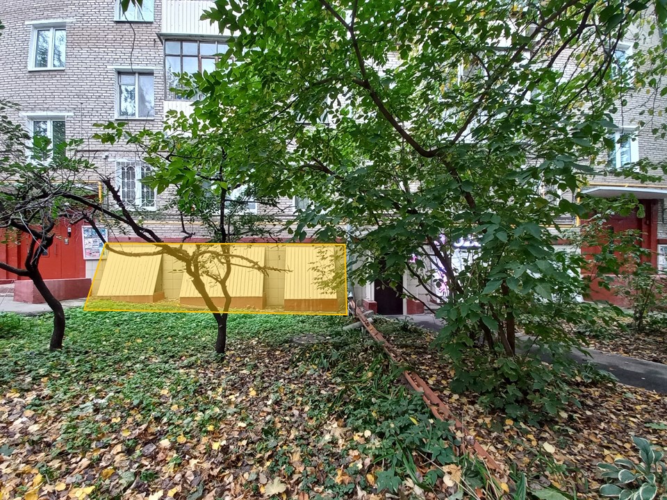ГП16943401.Нежилое помещение.Фасад здания с выделенными окнами реализуемого объекта_4.jpg