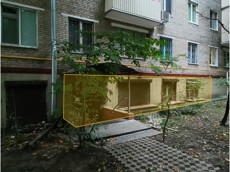 ГП16943401.Нежилое помещение.Фасад здания с выделенными окнами реализуемого объекта_3.jpg