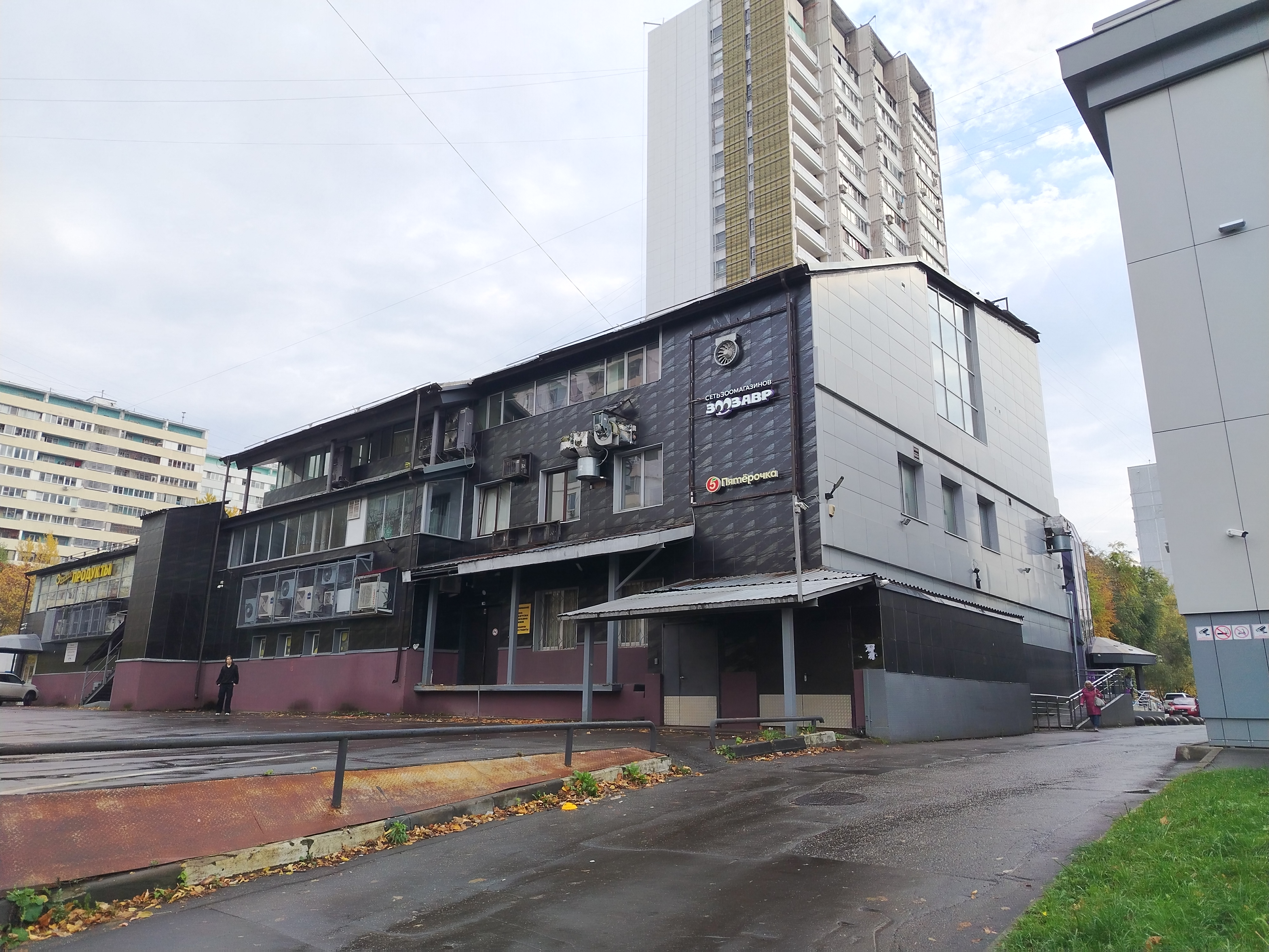 ГП17007036.Нежилое помещение.Общий фасад здания.jpg